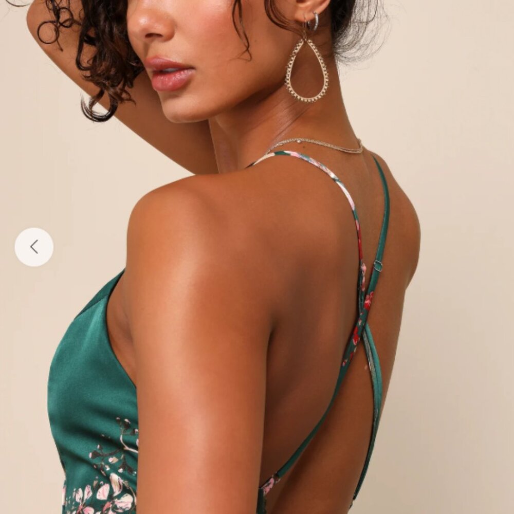 NWT Lulu’s Green Floral Satin Wrap Style Maxi Dress Sz L - Picture 8 of 10